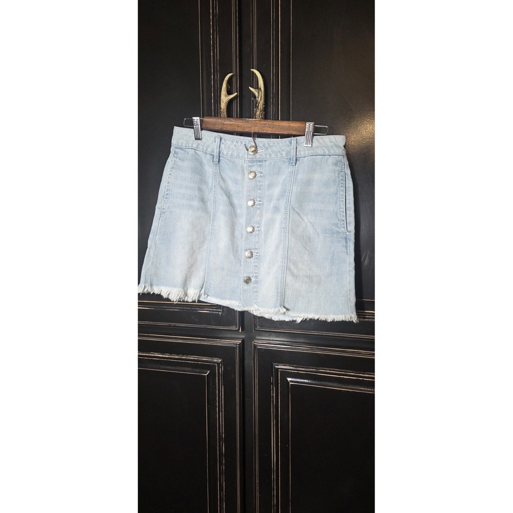 American Eagle Size 6 Button Up Denim Mini Skirt, Frayed Hem, Summer Beach...